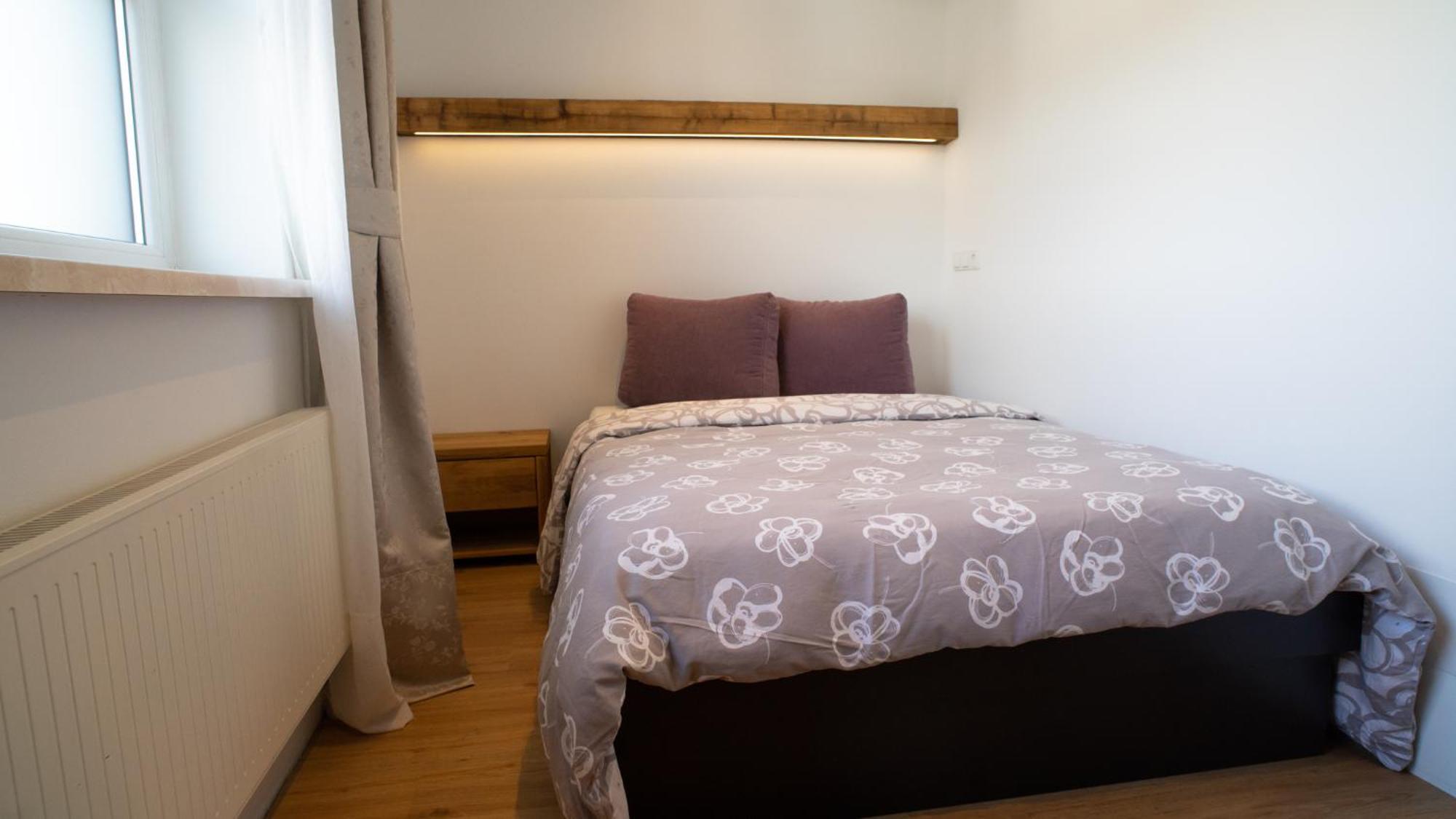 Garconniere In Niedernsill Apartment Bagian luar foto