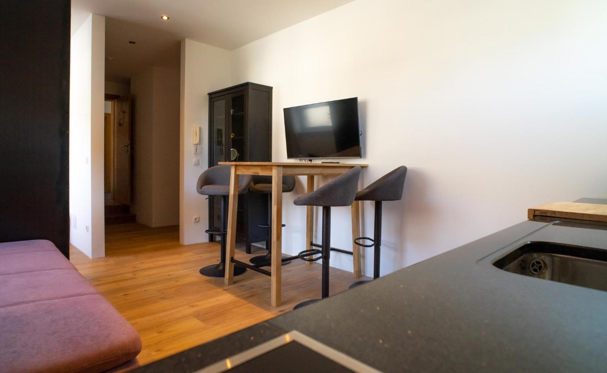 Garconniere In Niedernsill Apartment Bagian luar foto