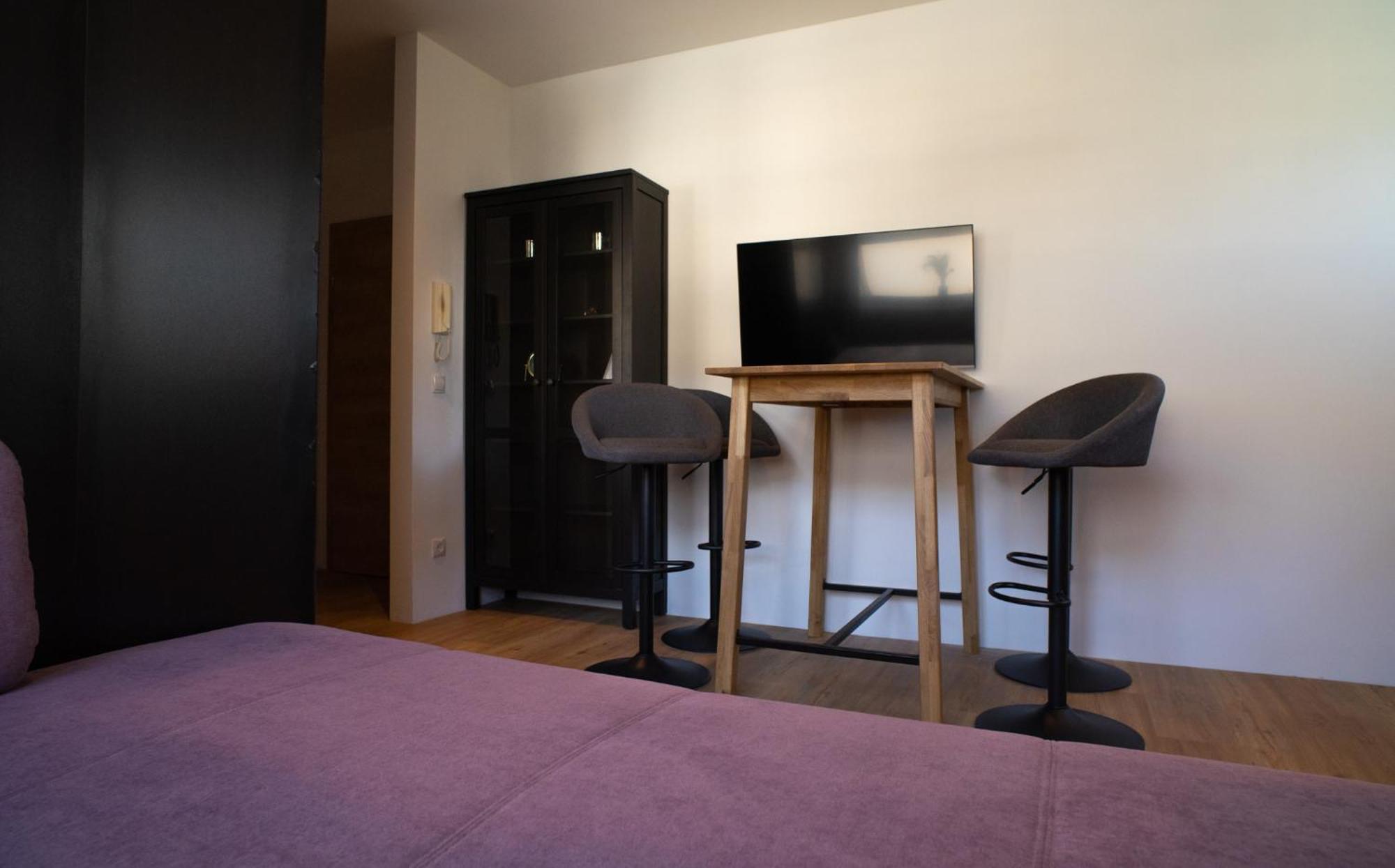 Garconniere In Niedernsill Apartment Bagian luar foto